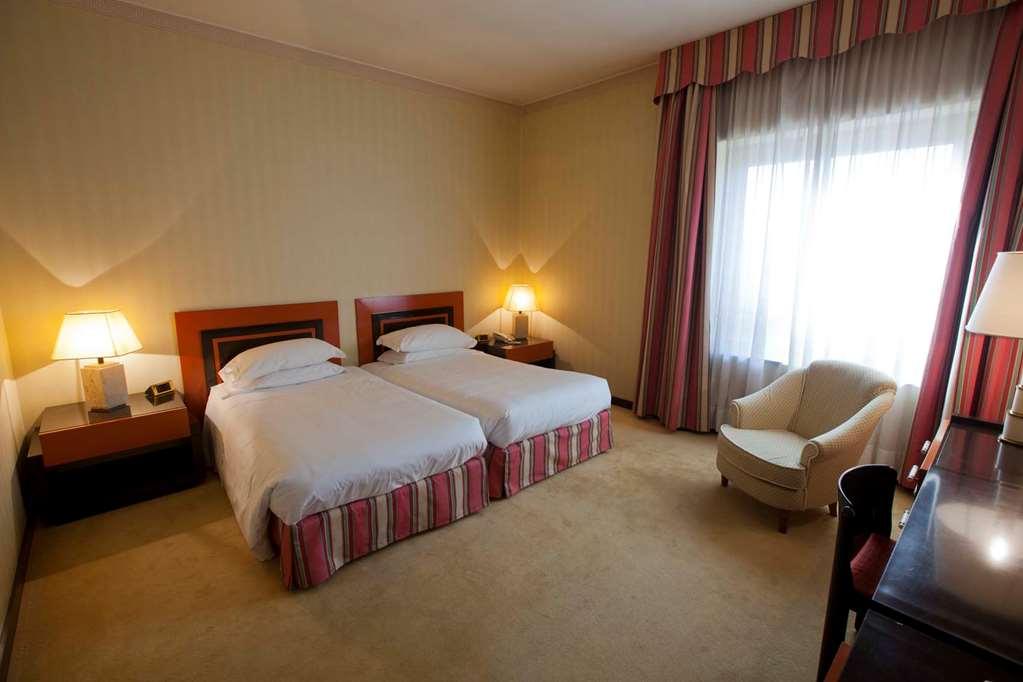 Moevenpick Hotel Bari Bari