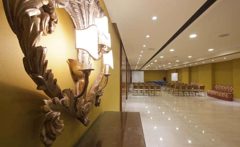 Hotel Moevenpick Hotel Bari Bari