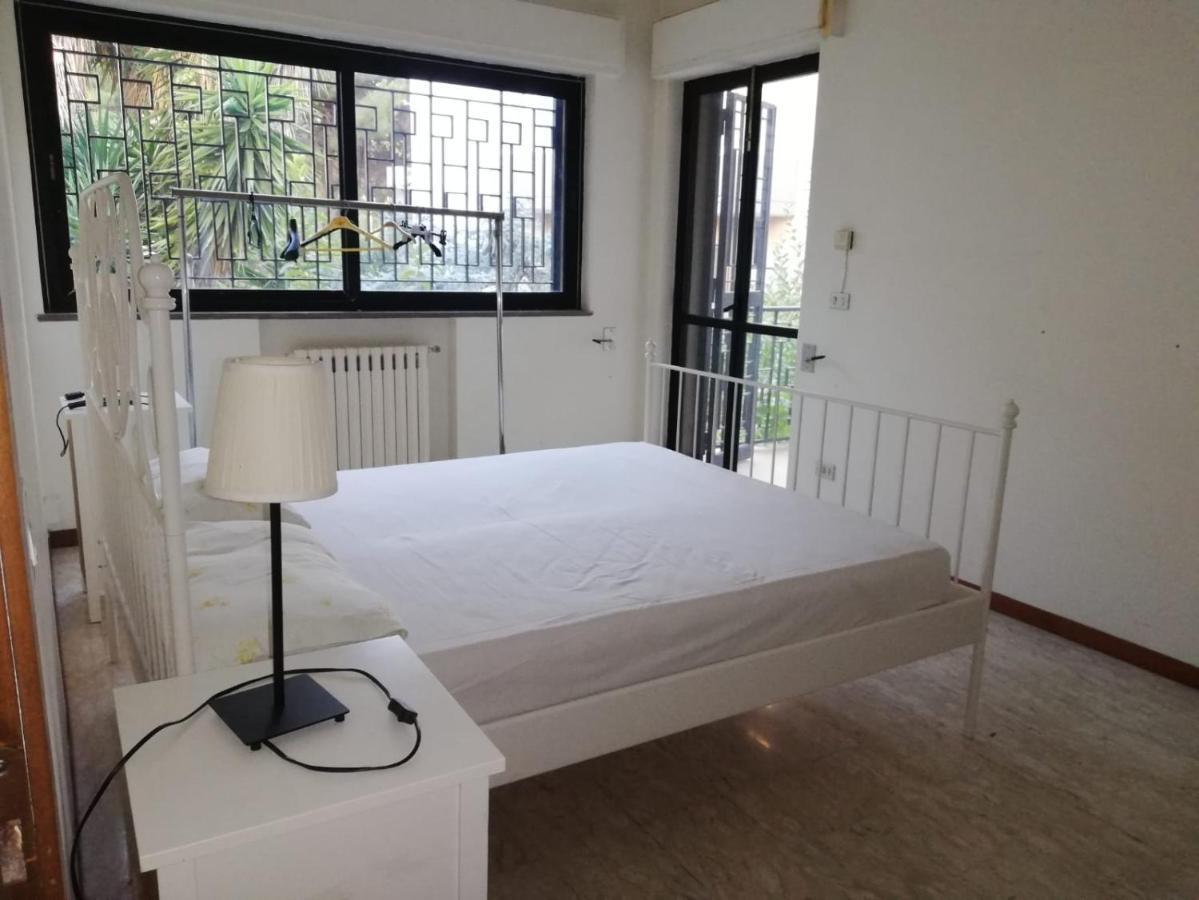 Zona Fiera Stanze In Condiviso Apartament