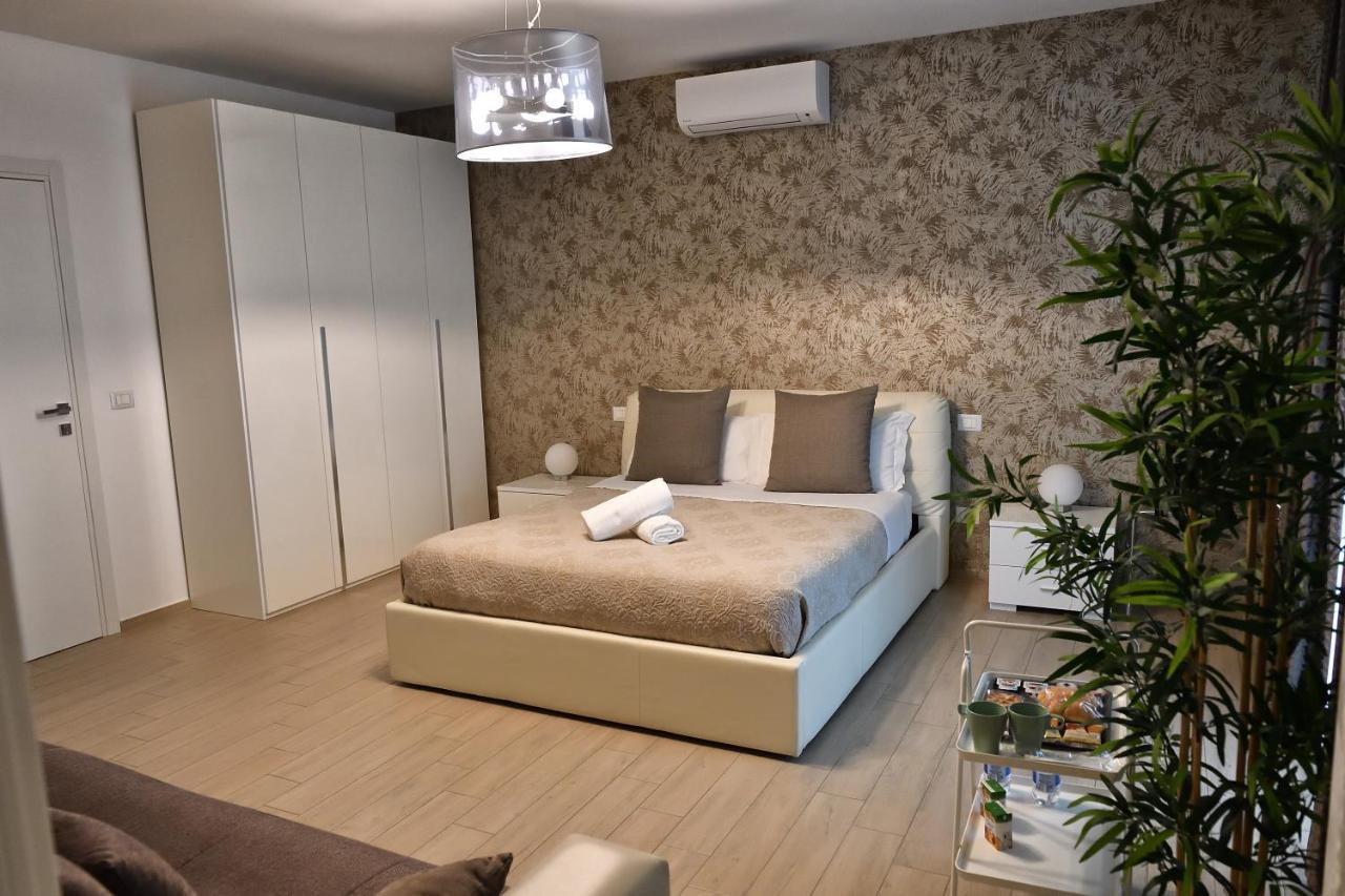 Bed & Breakfast Karol Airport