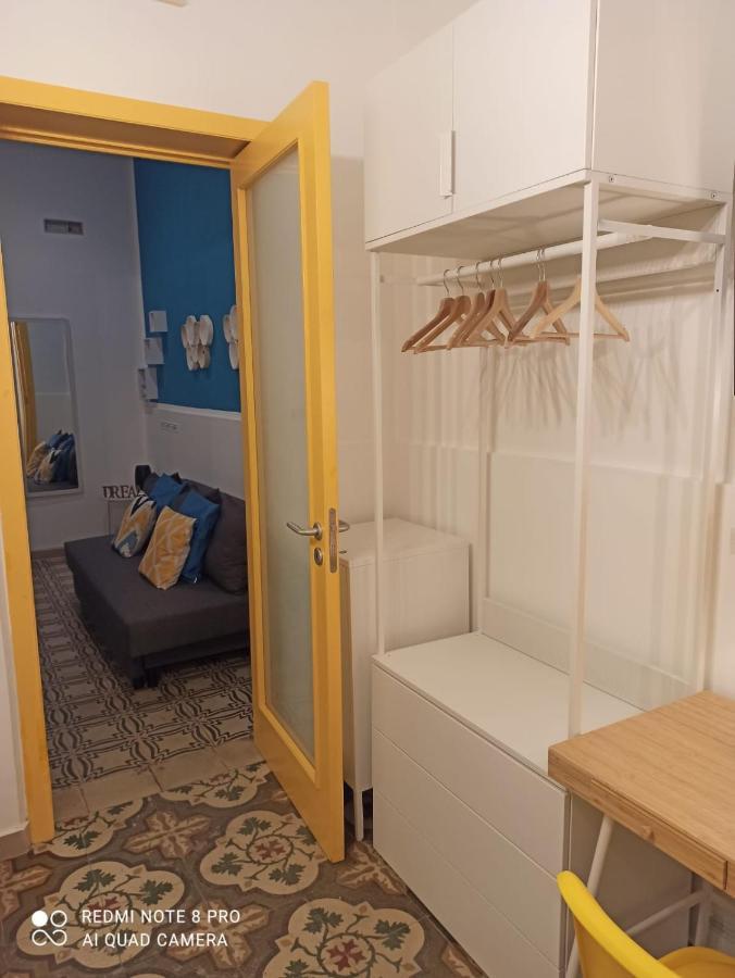 Apartamento Con Cortile A 30 Mt. Dal Mare Bari
