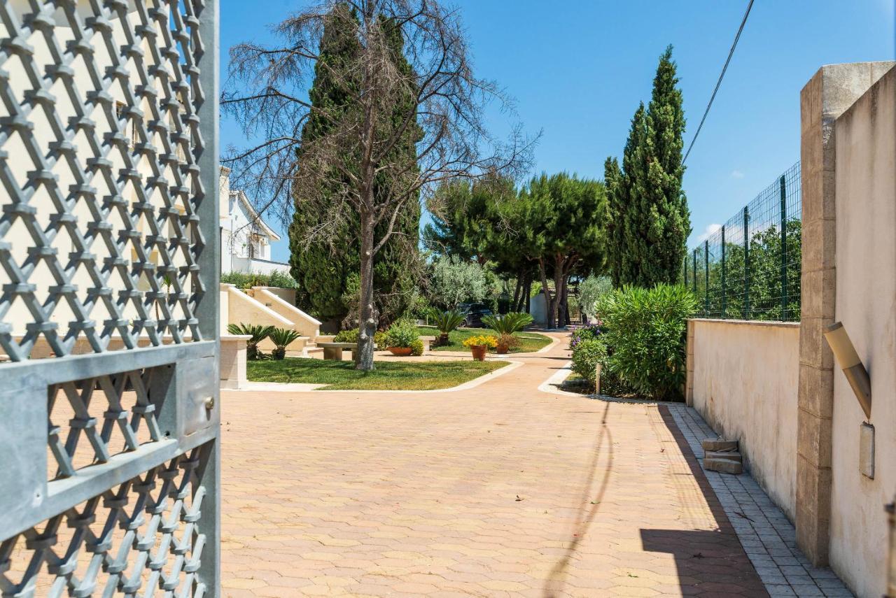 Casa Agapantus Con Piscina Da Giugno