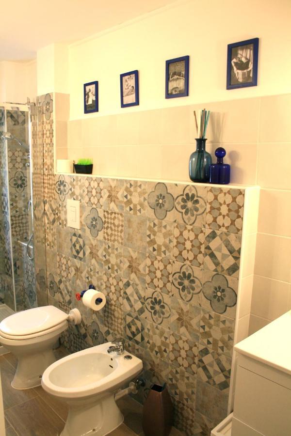 Willkommen In Einem Private Garden Apartment Bari