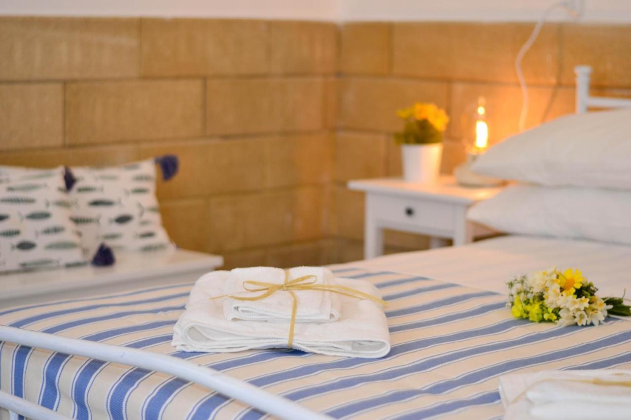 La Casa Del Pescatore N 11 - Porto Di St Spirito Apartment