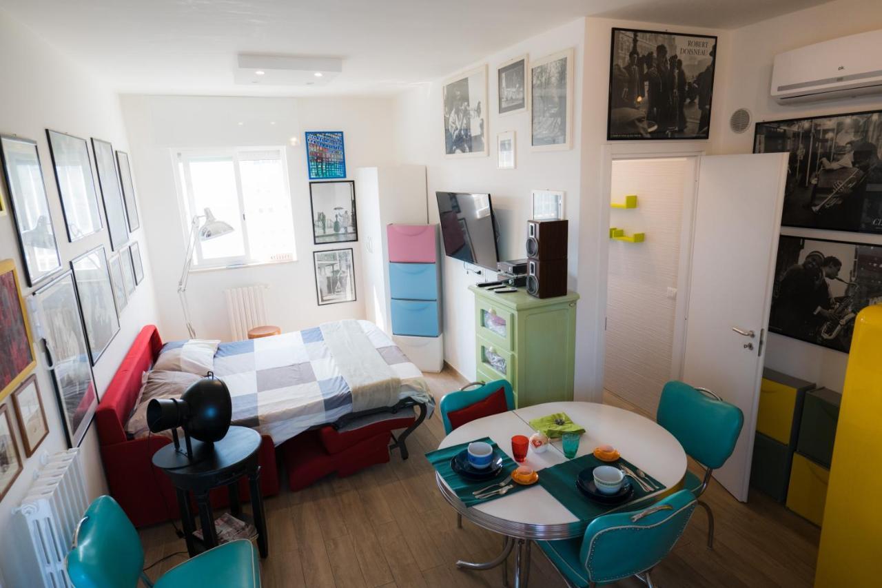 Hollywood Near Station With Parking Apartament *