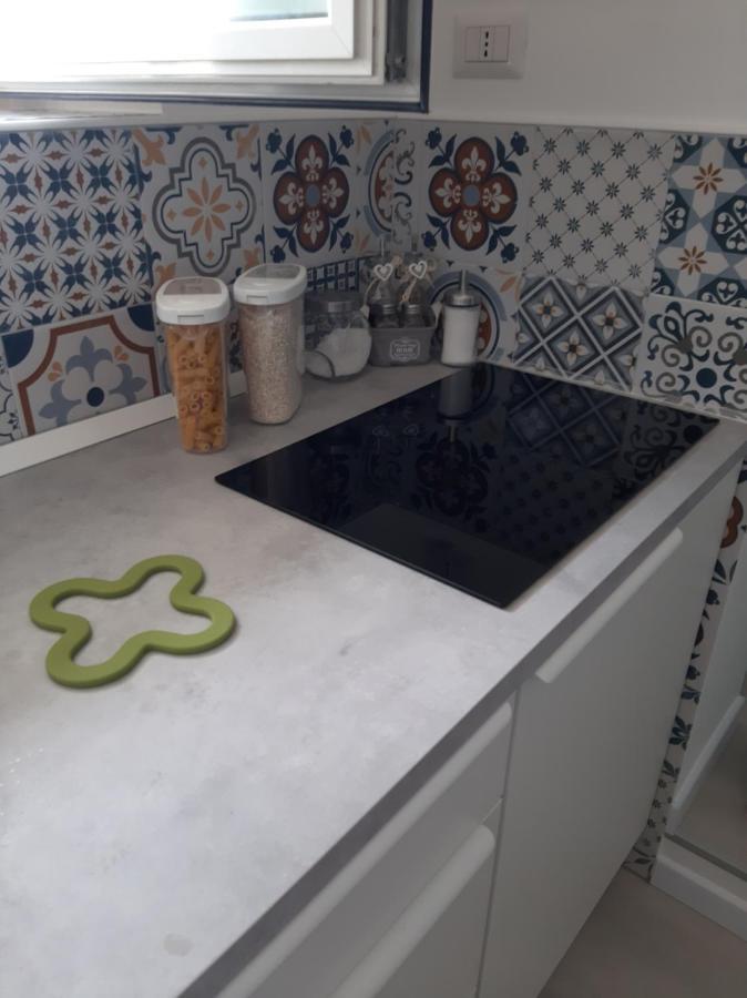 Eden House * Bari
