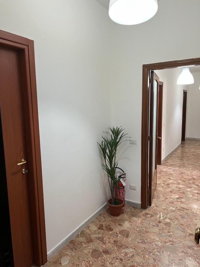 Capruzzi 240 Guest house *