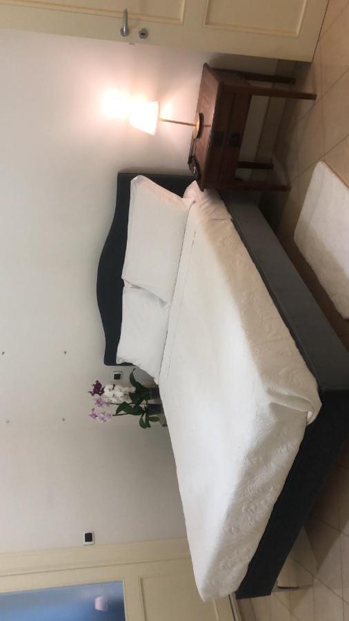 Maison Flores Deluxe Appartement *
