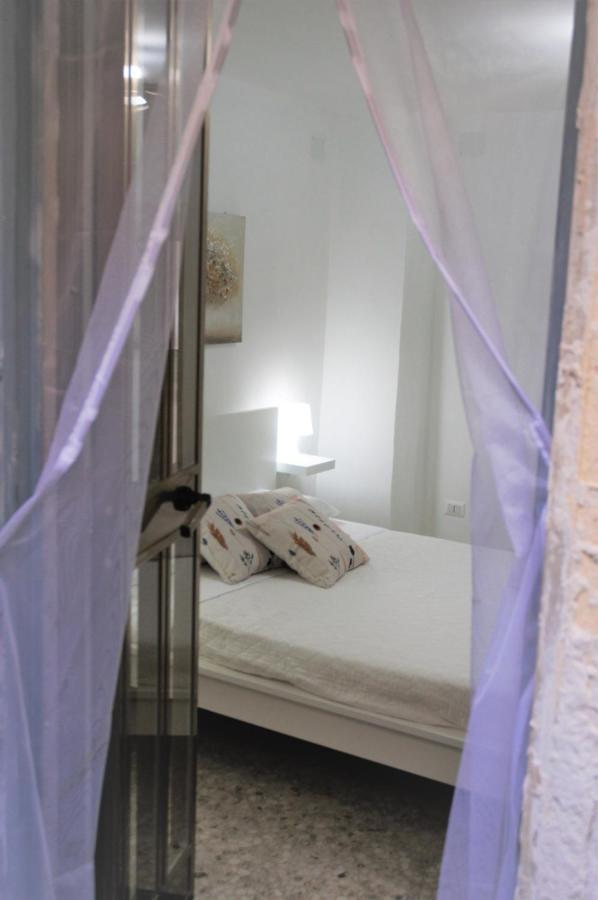 Enry's House Apartment Bari