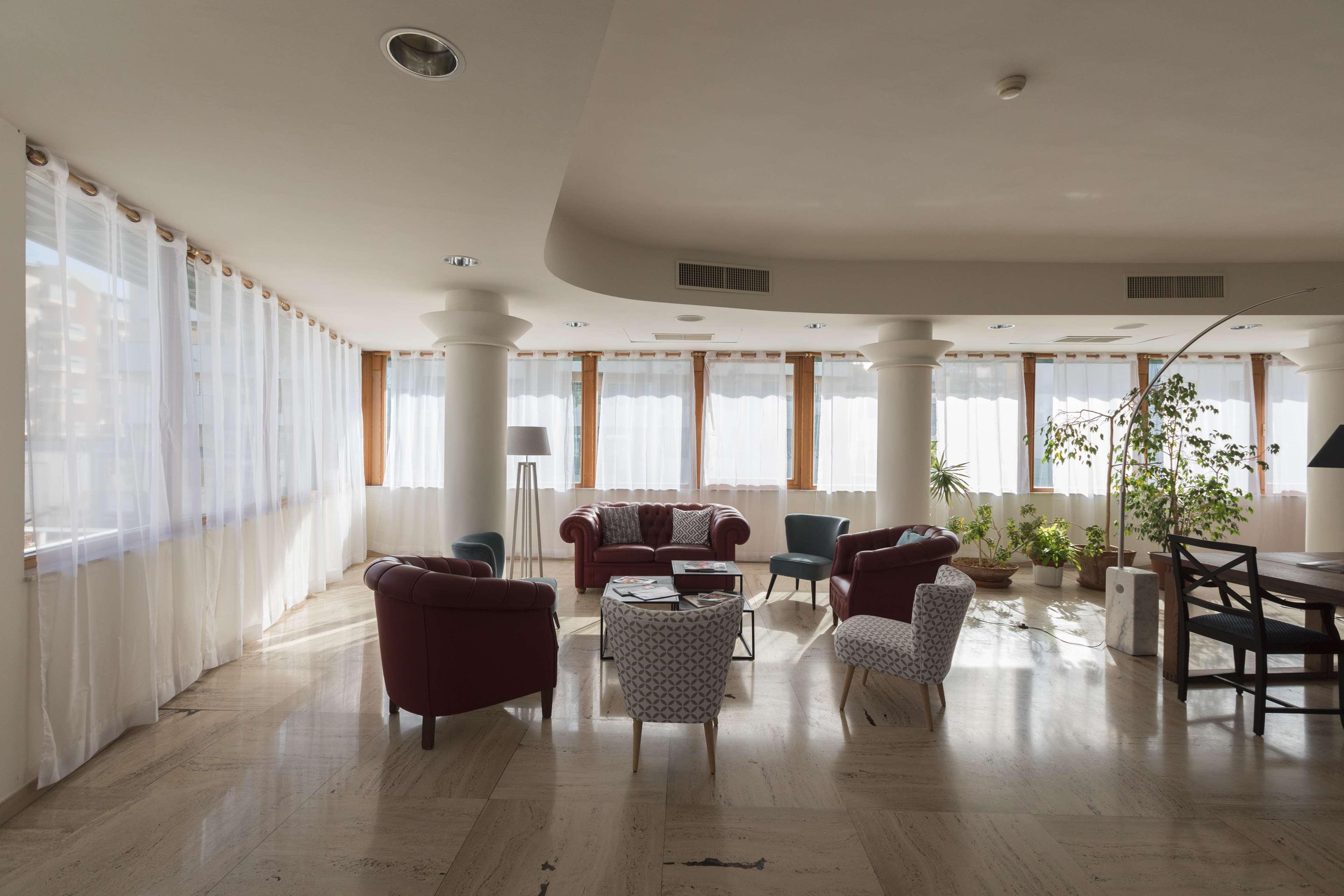 La Baia Hotel 3*