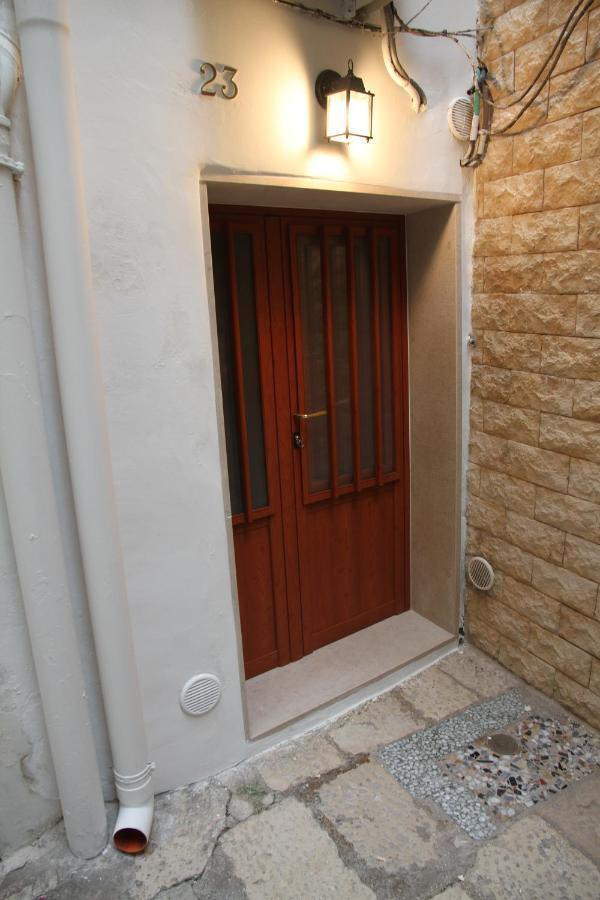 Bed & Breakfast Mirabari