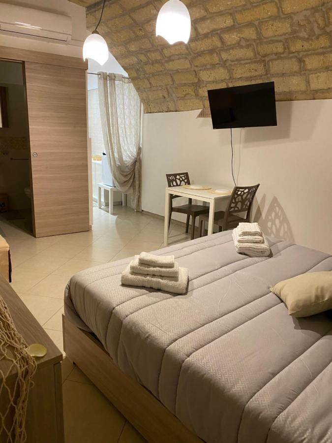 Mirabari Bed & Breakfast *