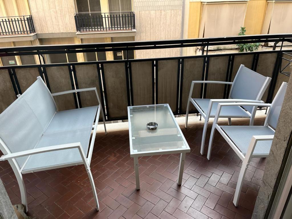 Intero 4 Da Letto 3 Bagni 12 Posti Letto Cado Dalle Nubi Apartment