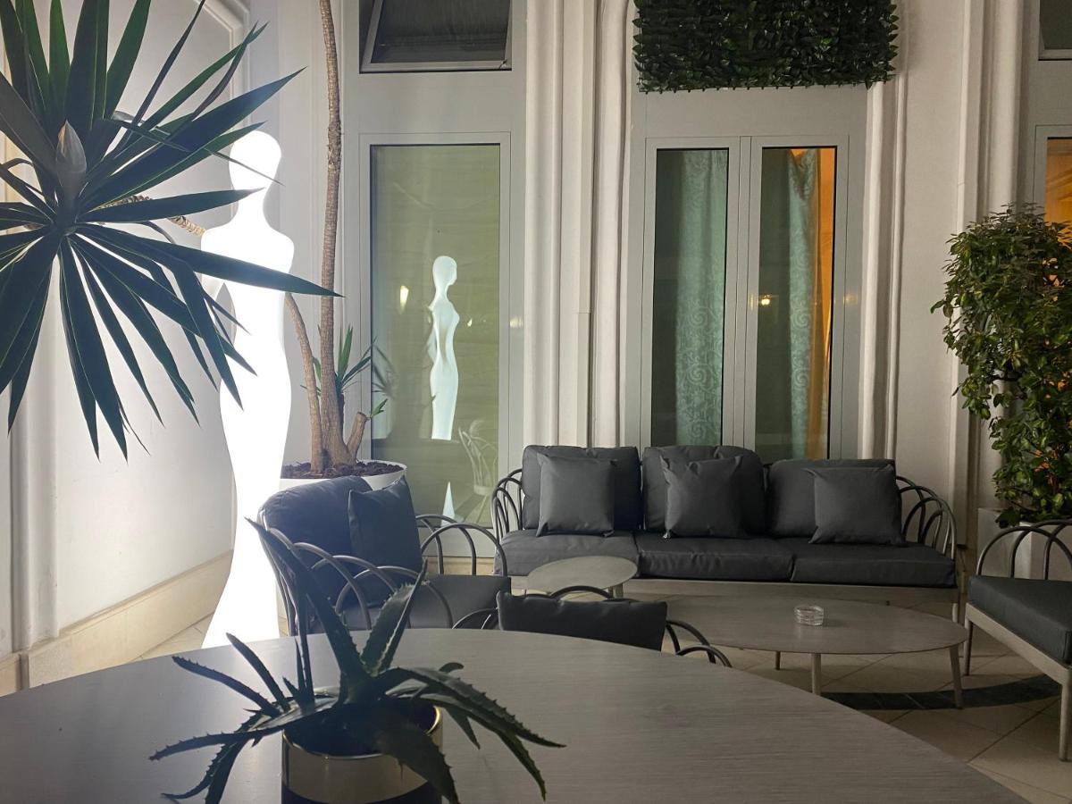 Sisuites Frühstückspension Bari