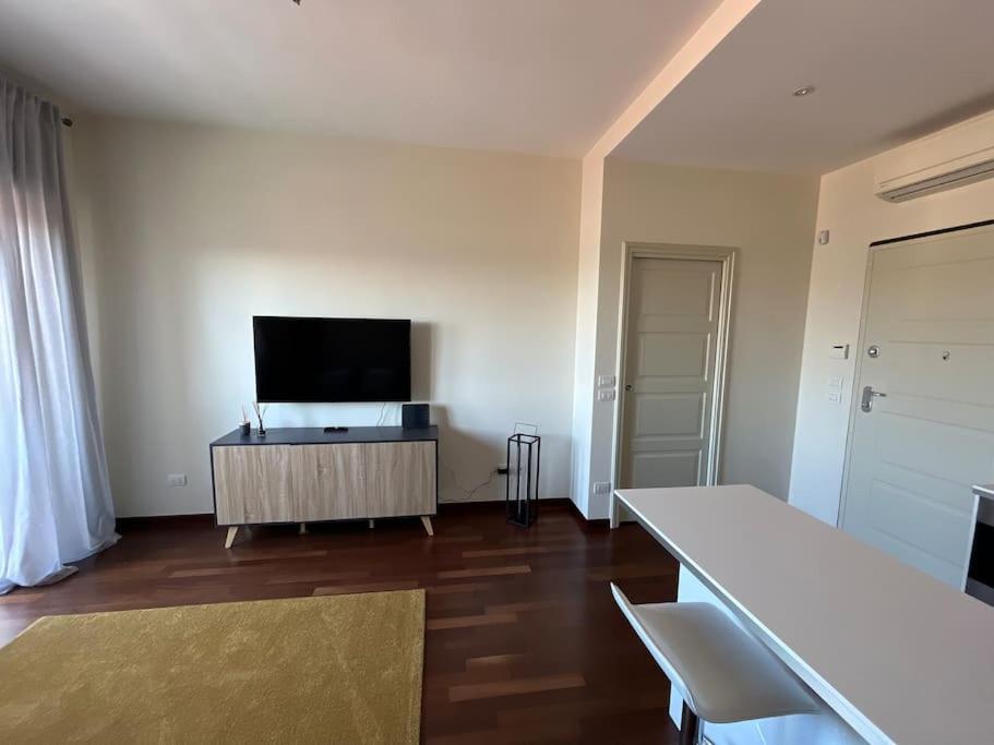 220 * Bari