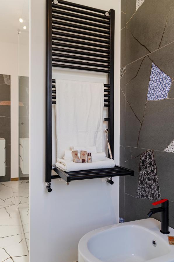 Apulialux Center Loft Con & Netflix Apartment Bari
