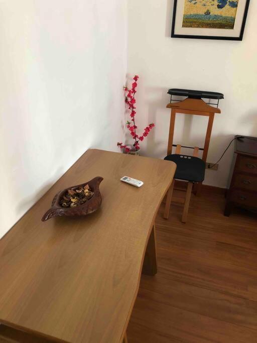 1800 Homestay *