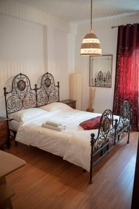 1800 Homestay *