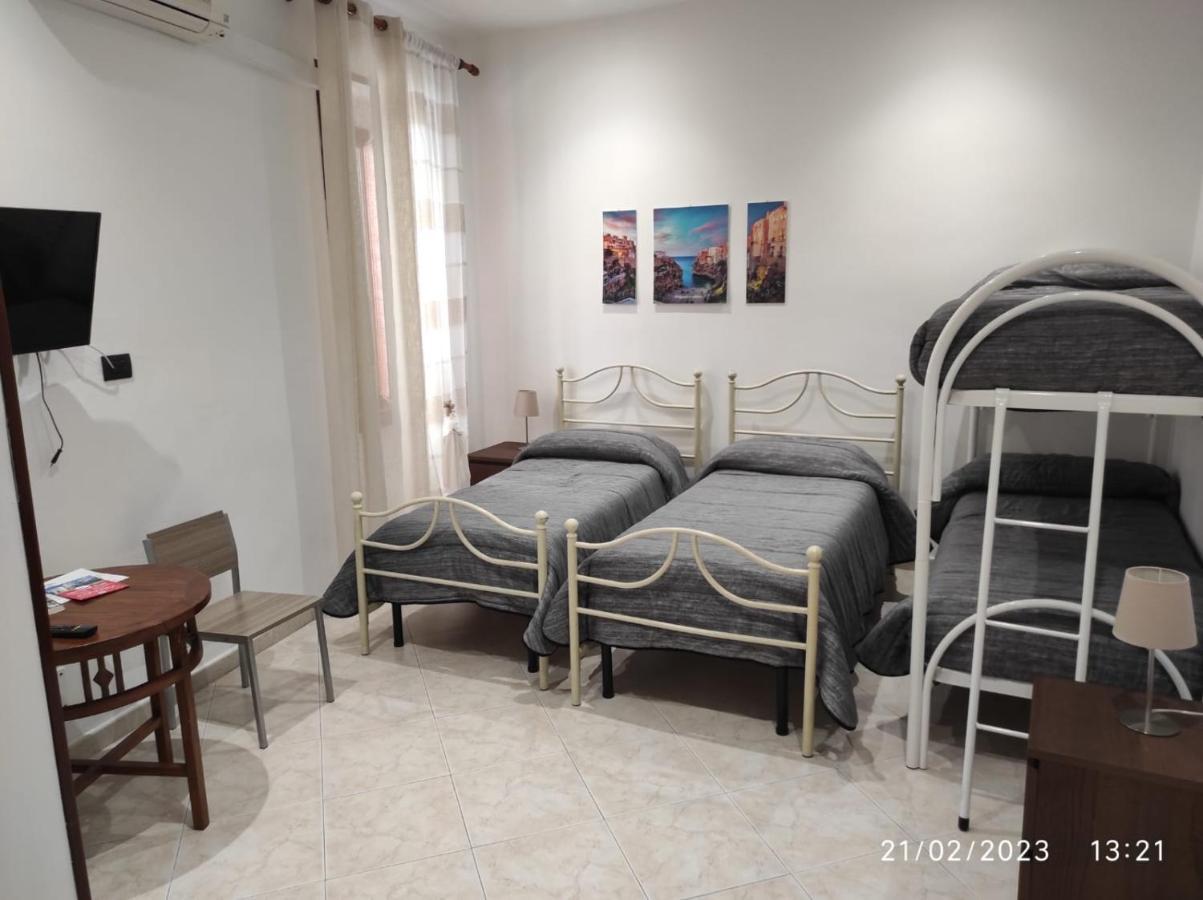 Residenza La Casa Di Pierino Apartment *