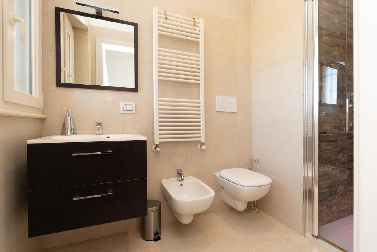 Căn hộ Casa Torre Di Specchio Con Piscina *