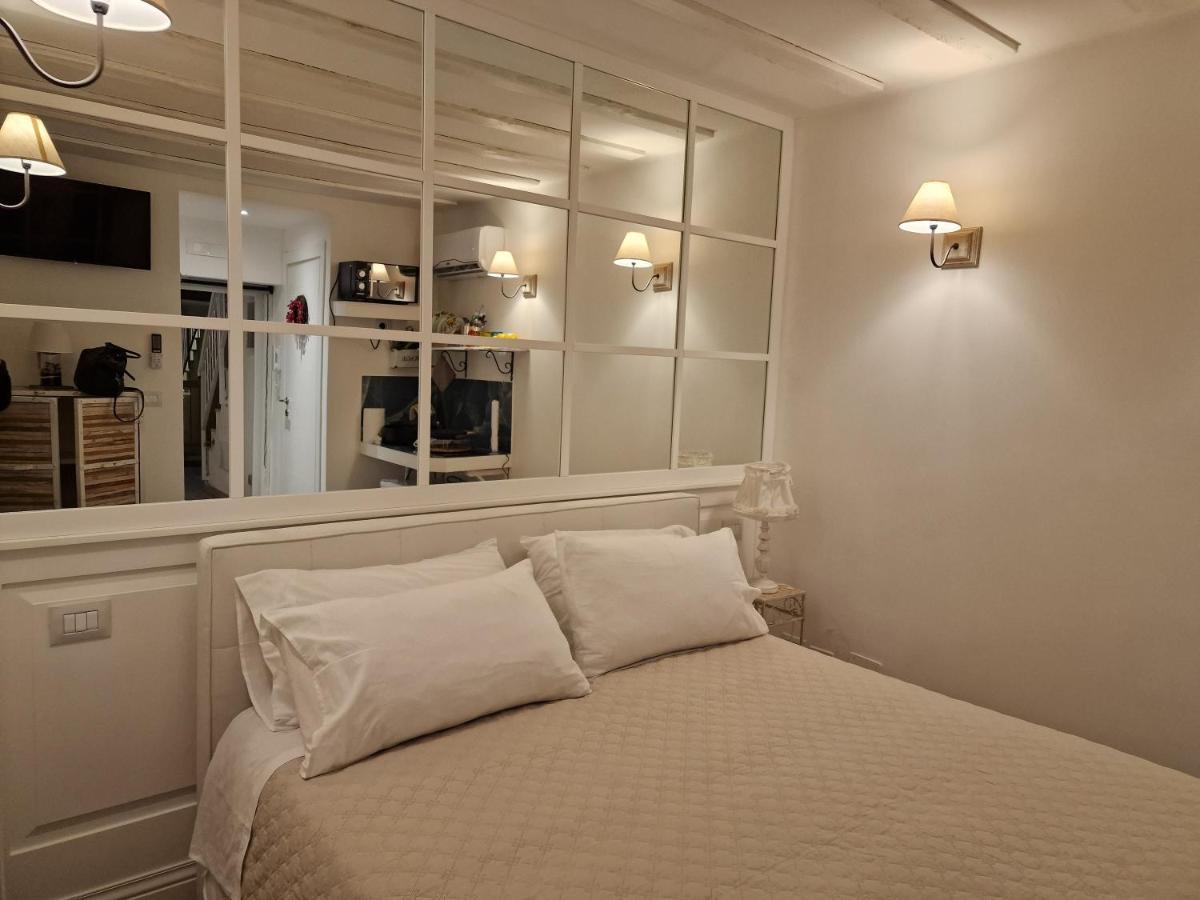 Apartment Di Paola Via Melo Bari