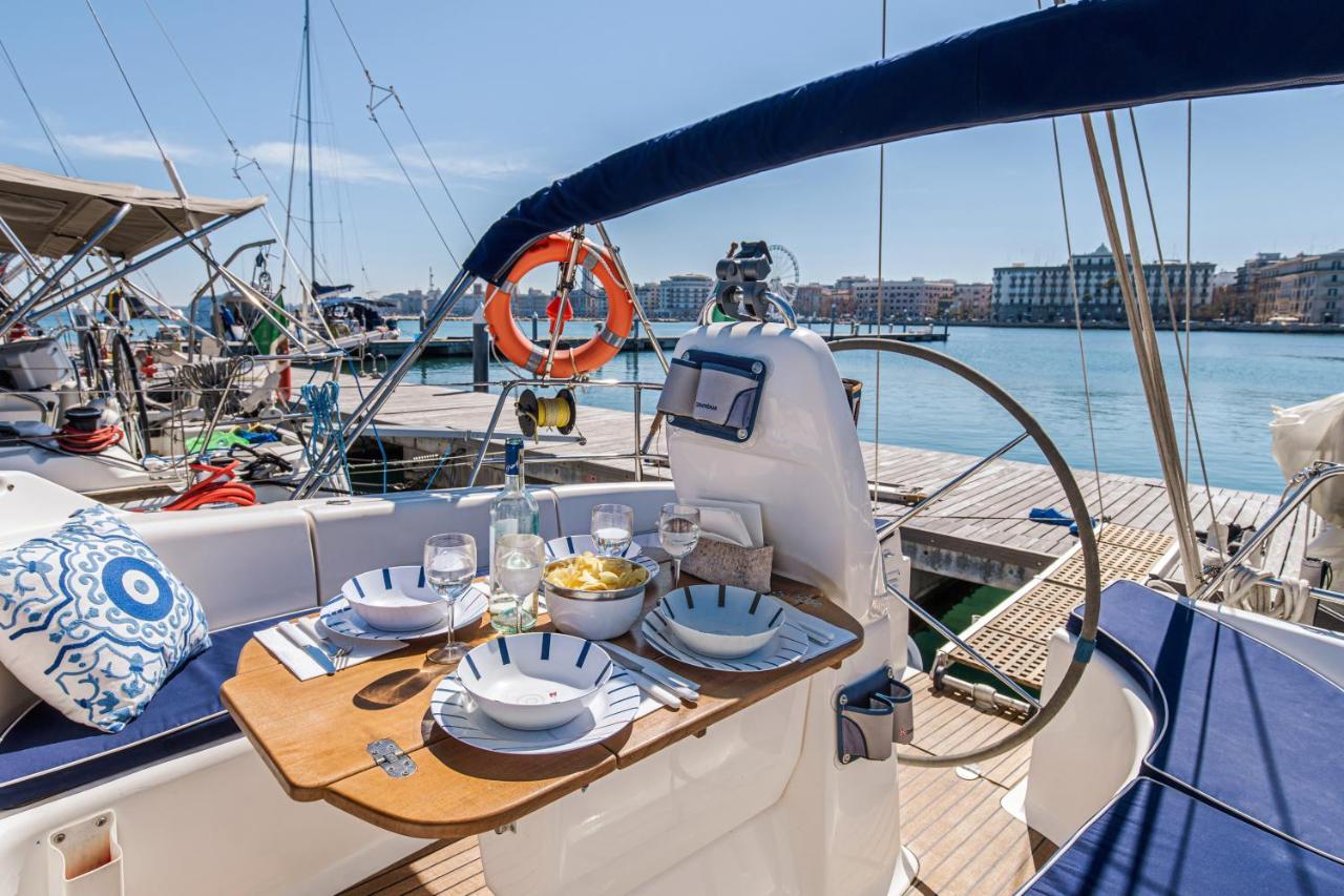 Charming Sailing Boat - Le Dimore Di Ines Botel *