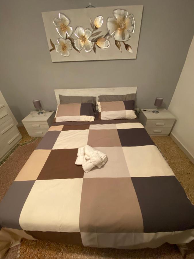 Adriana Apartament *