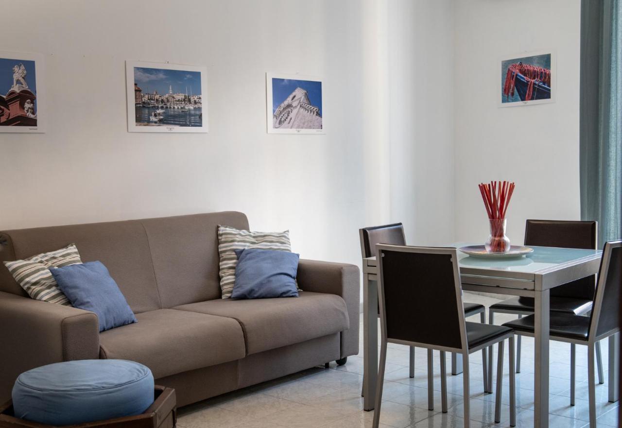 Esperia Attico Apartment *