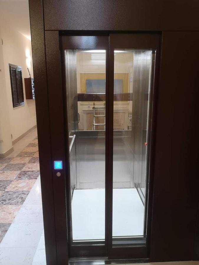 Apartament Inblu *