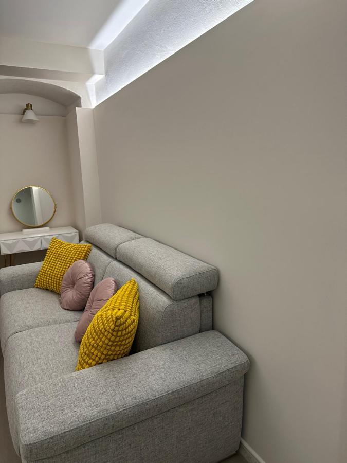 Apartment Imbriani 69 *