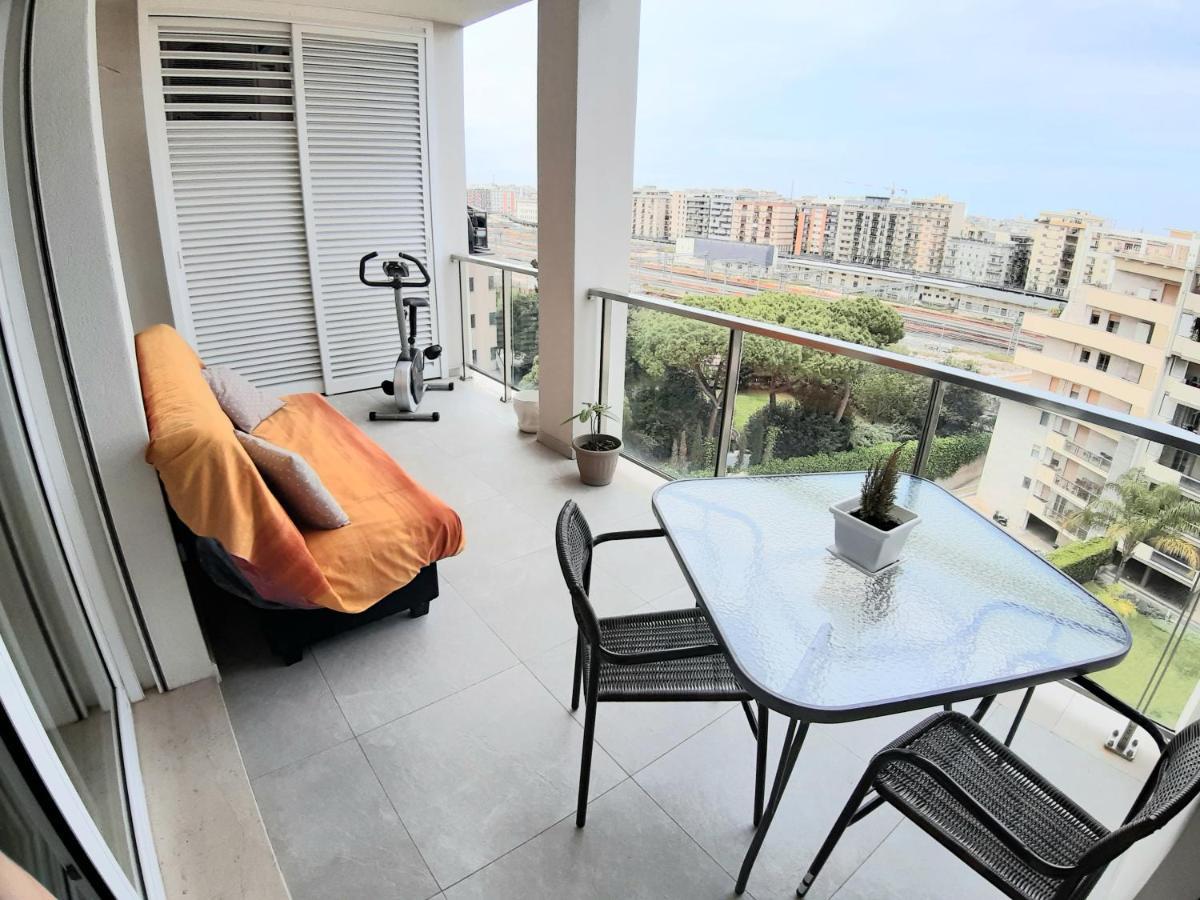 Boulevard Apartment *