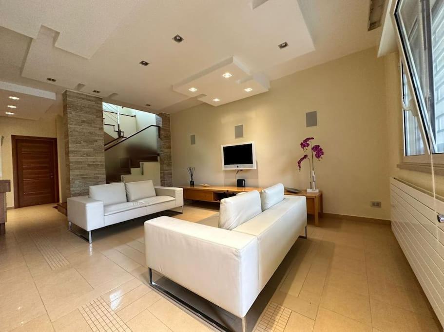Luxury Giardini D'oriente & Appartement *