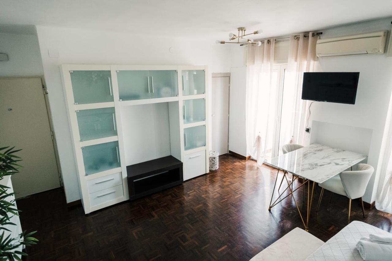 90 Upmurat Top Floor - City Center & Seaview Căn hộ *