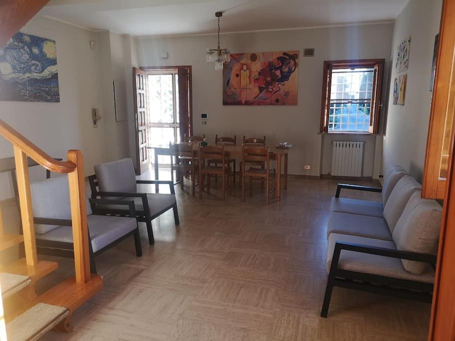 Villa Lagioia 1 *