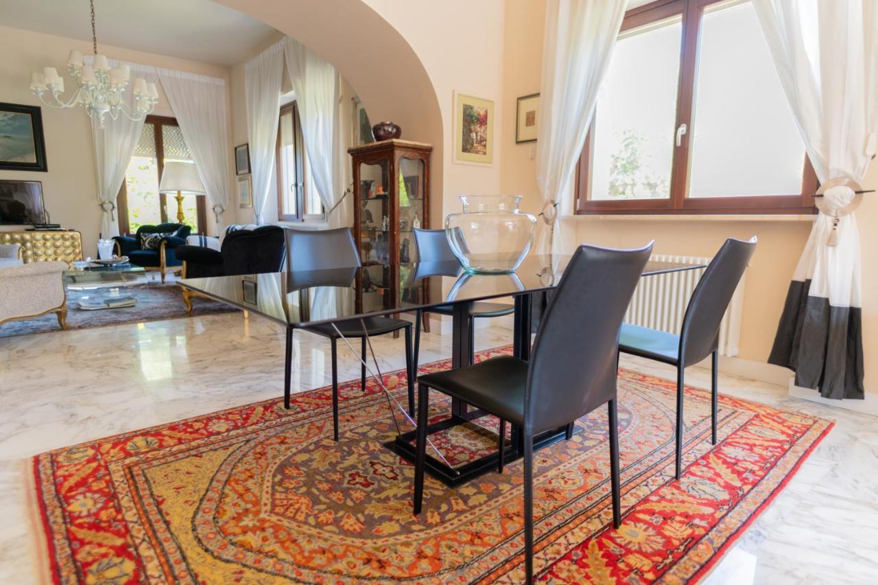 Luisa Villa Bari