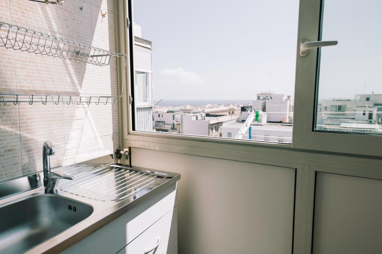 90 Upmurat Top Floor - City Center & Seaview * Bari