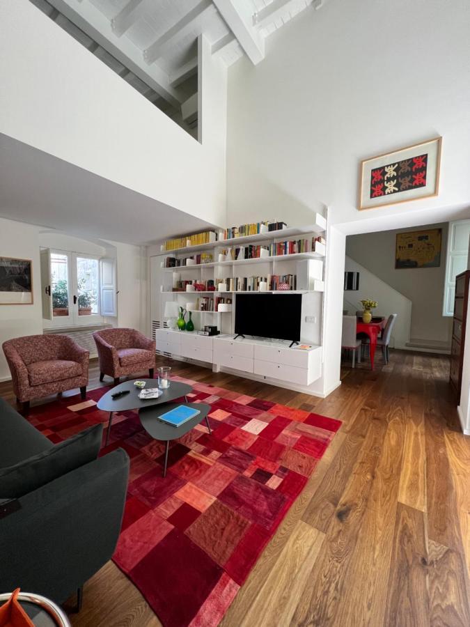 Flo House Apartment