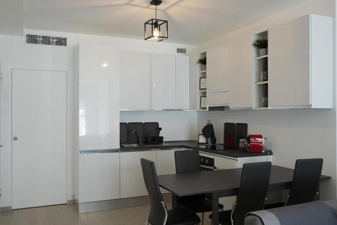 Homega - Center New Apartamento *
