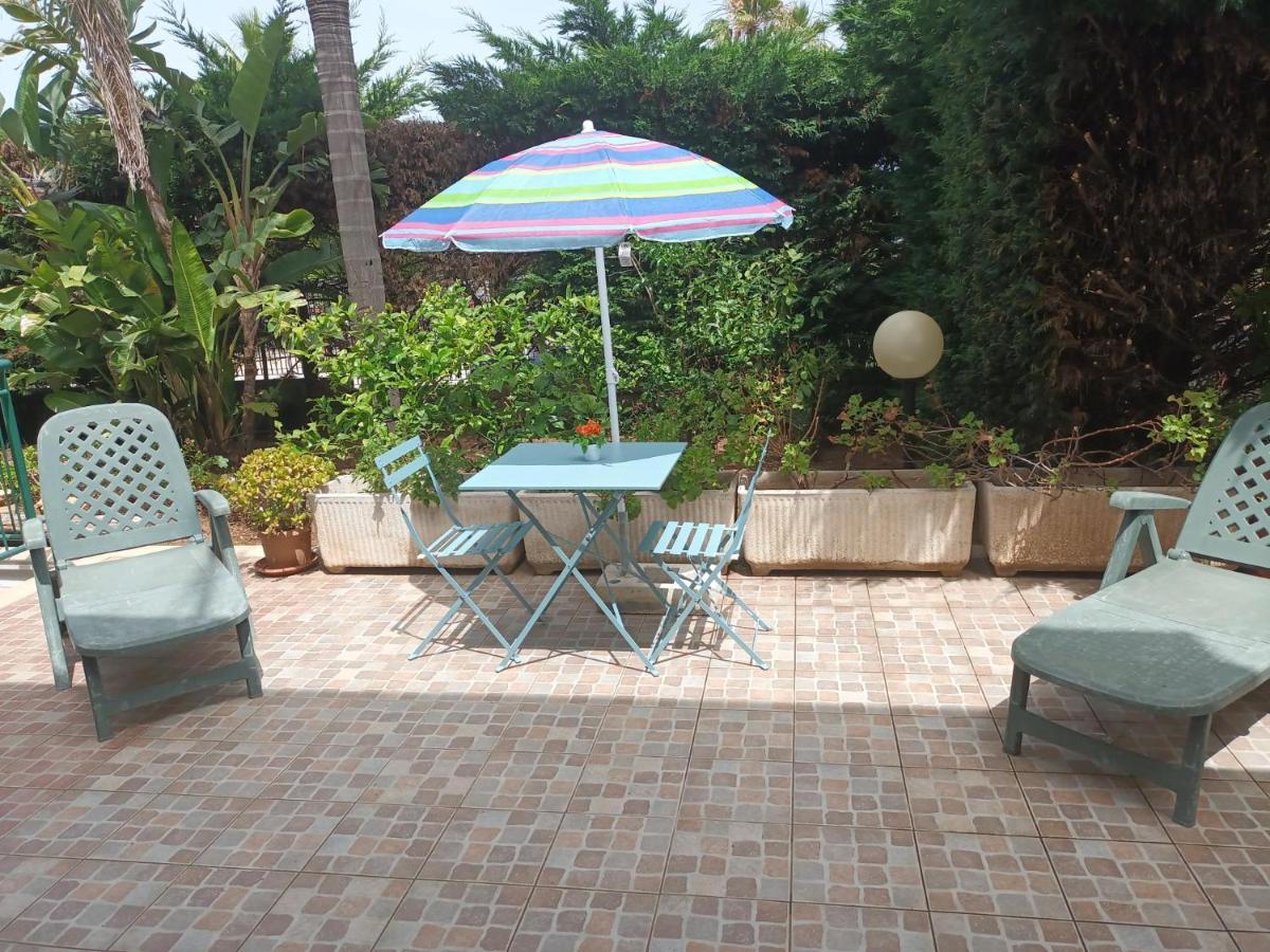 Airport And Sea Holiday home *