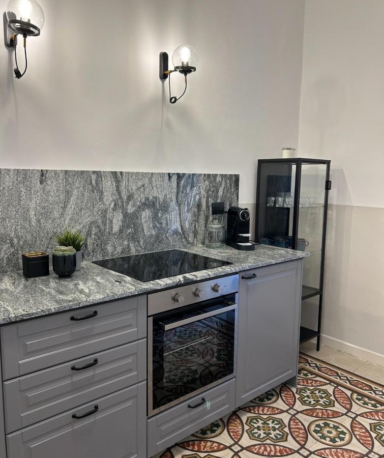 Caves Garden Apartment