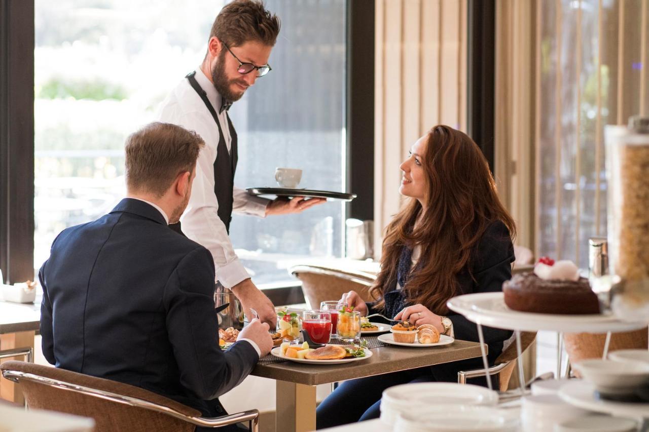 Mercure Romanazzi Carducci Hotel Bari