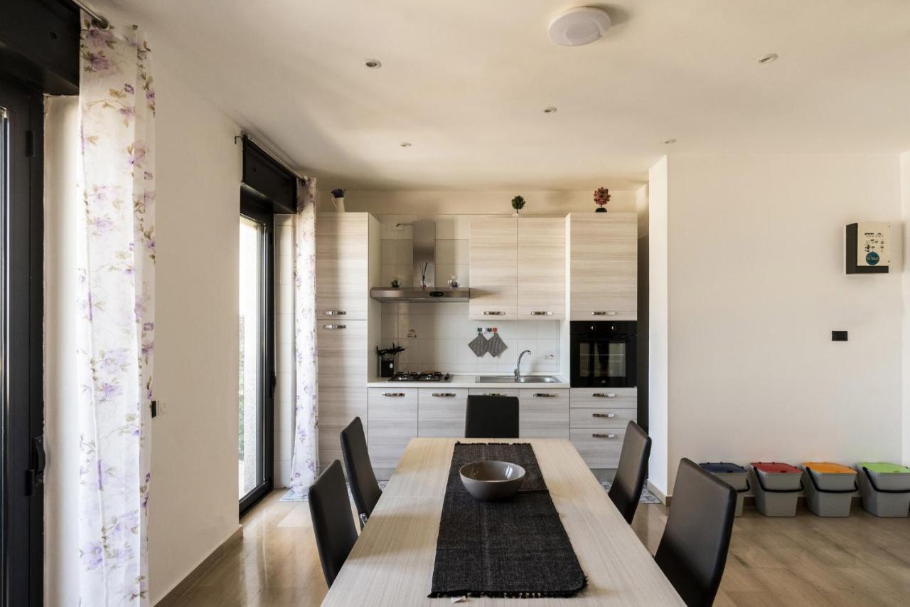 Casa Lungomare Ix Maggio By Wonderful Italy Apartment