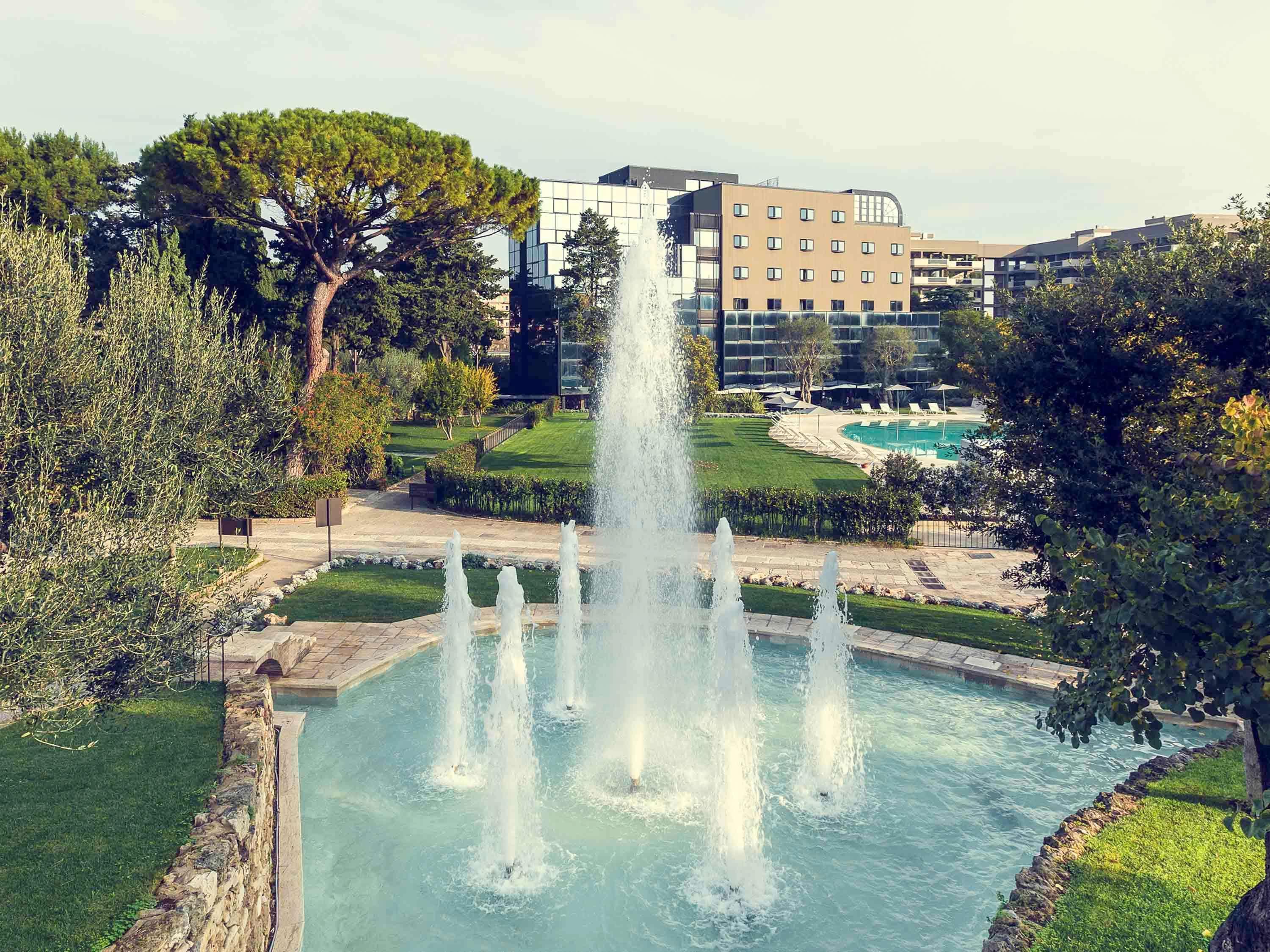 Mercure Romanazzi Carducci Hotel Bari