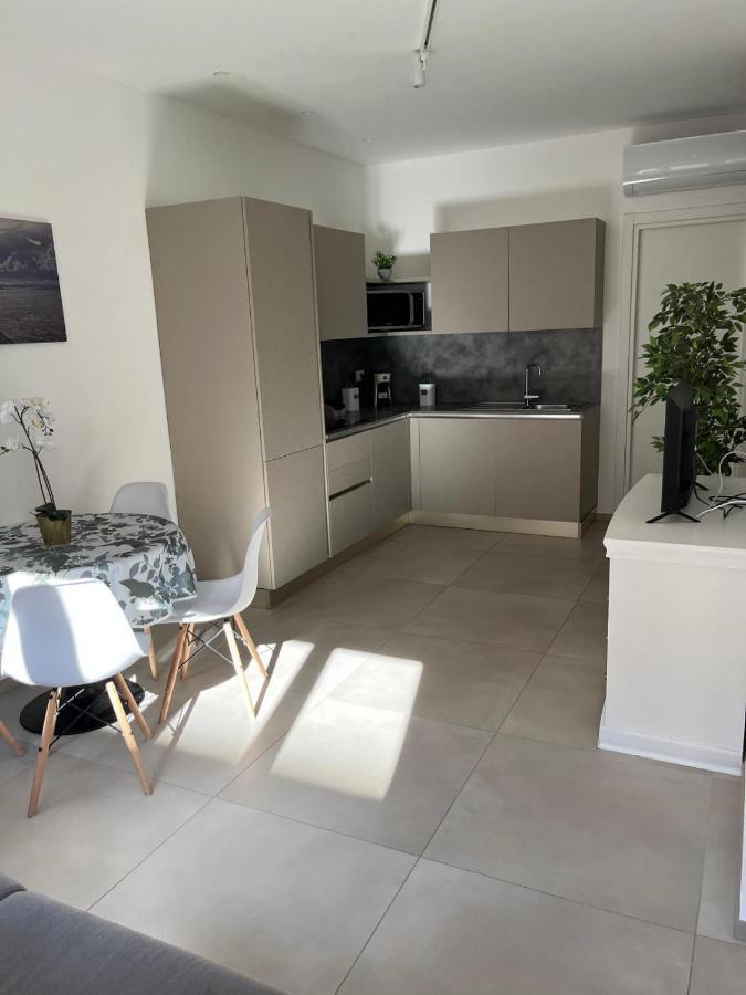 Ennio Class Apartment