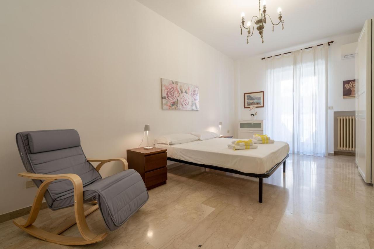 Universita & Stazione Airy With Parking Bari
