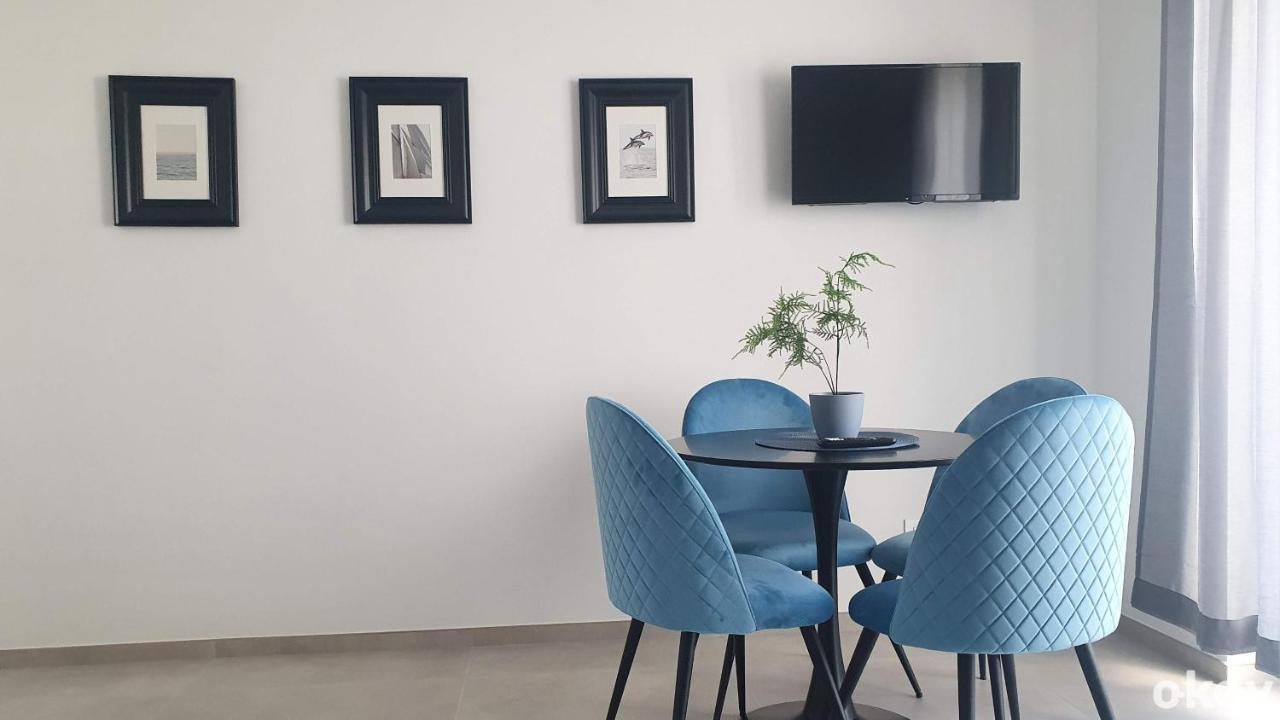 Apartment Mediterranea - Seaview, Pool & Garden Bari