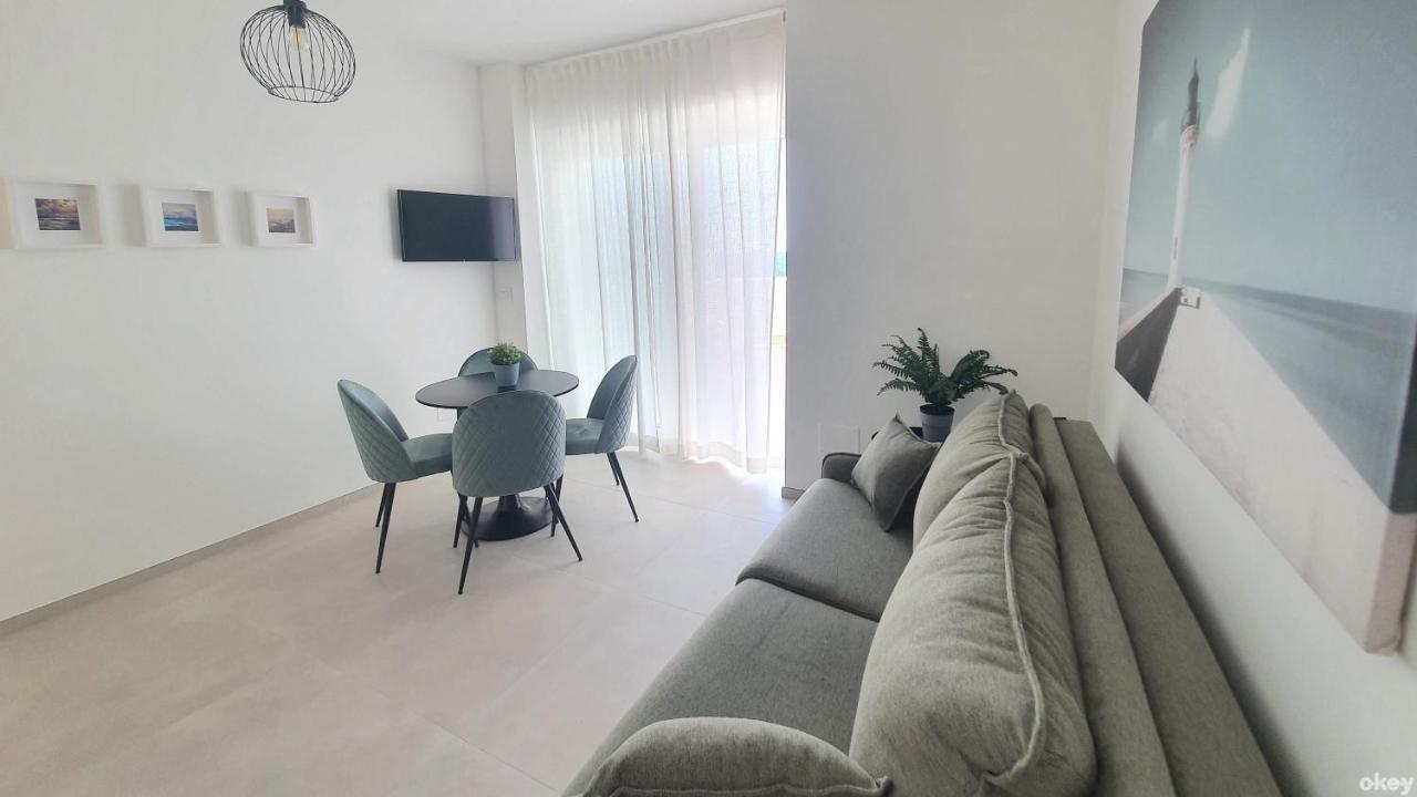 Apartment Mediterranea - Seaview, Pool & Garden *