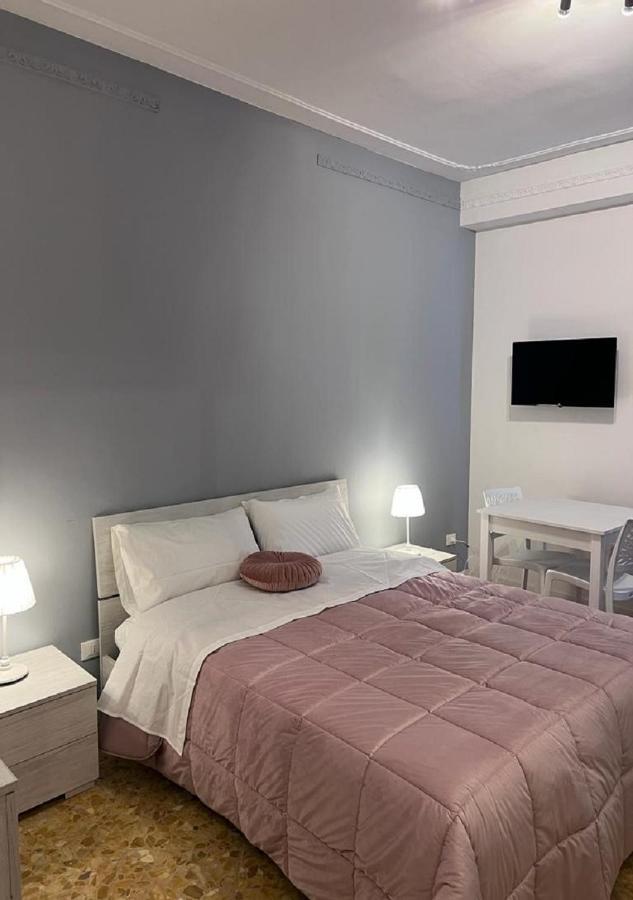 Residenze Unita D'italia Bed & Breakfast *