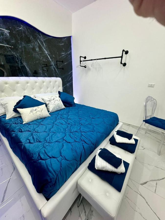 Onny's House Bed & Breakfast Bari