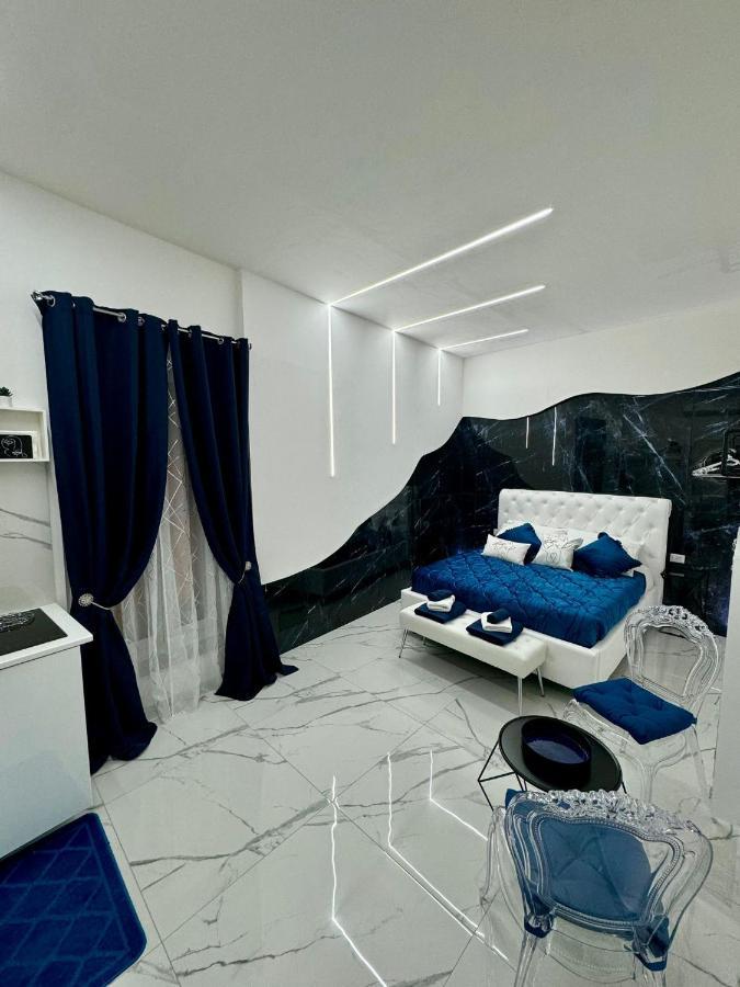 Onny's House * Bari